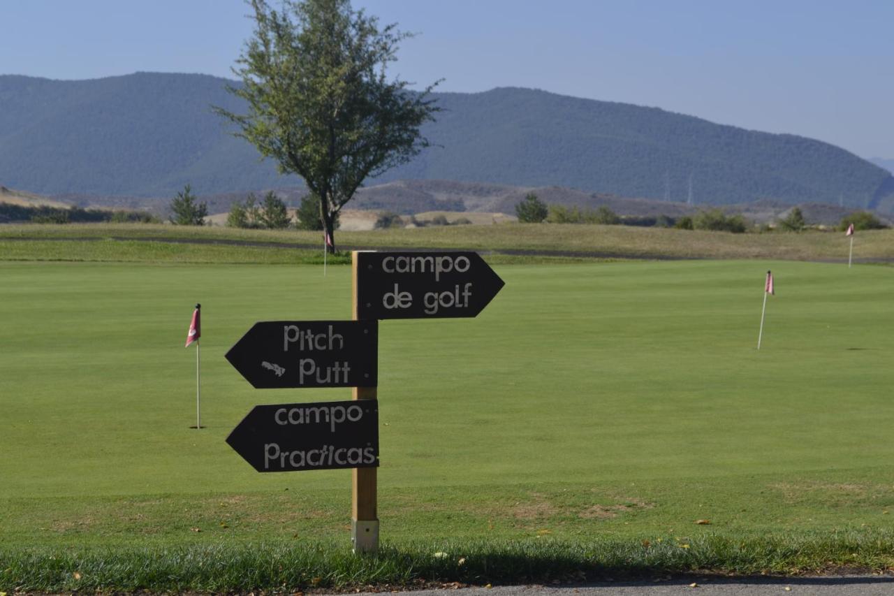 Apartamento Las Margas Golf Pirineo Aragones Sabiñánigo Buitenkant foto